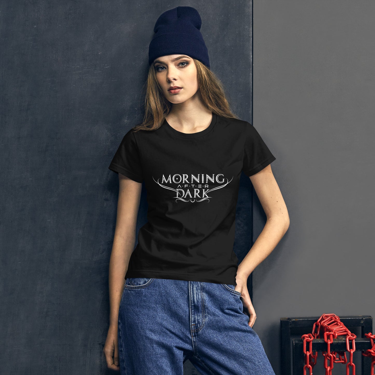 Morning After Dark - Logo Front Black - Fashion Fit Girly Shirt